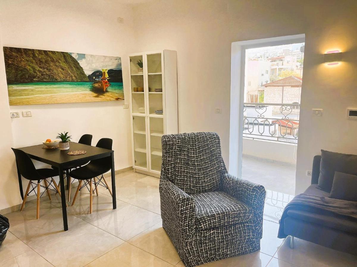 A Cozy 2Bdrm Home In Wadi-Nisnas Haifa Exterior photo